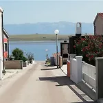 Larita Апартаменты *
