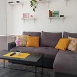 Larita Вир