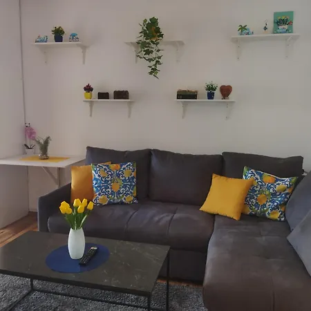 Larita Apartman