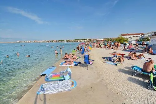 Διαμέρισμα Larita *