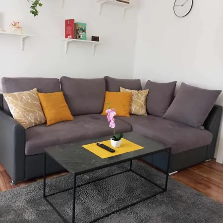 Apartment Larita